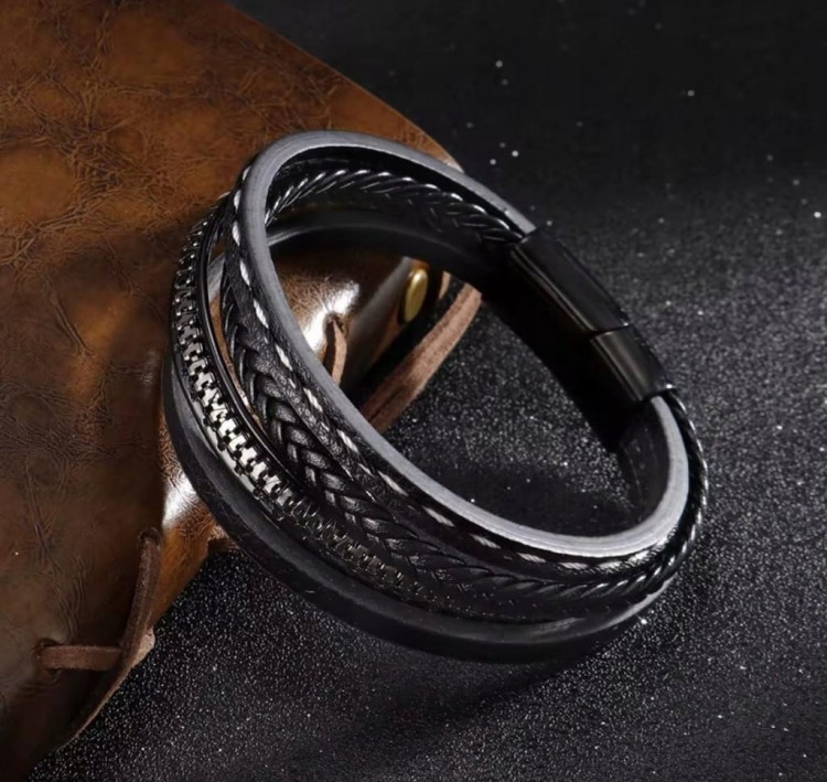 Bransoletka skórzana czarna męska wielowarstwowa stal magnetyczna LENREE